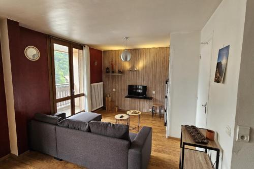 Saint-Jean-de-Sixt Apartamento | 2-bedroom apartment in the village square
