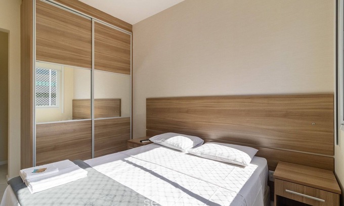 Florianopolis Apartamento | 2 Bedroom Apartment With Barbecue Cts0203