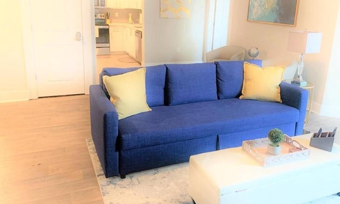 Lindbergh Apartamento | 2 Bedroom Apartment L-553991 by Houzlet
