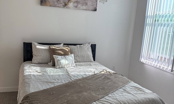 Farrelly Pond District Apartamento | 2-bedroom apartment in peaceful San Leandro with AC, WiFi