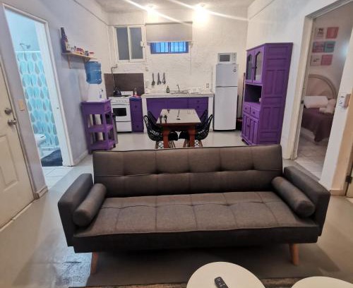 Almacén Apartamento | 2 bedroom apartment with a/c Wi-Fi best location!