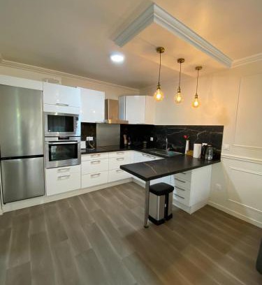 Livry-Gargan Apartamento | 2 Bedroom Apartments