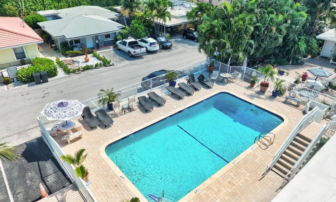 Ocean Ridge Apartamento | 2 habitaciones con una gran piscina 600 pies de la playa 17