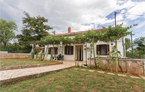 Rakalj Casa | 2 Bedroom Beautiful Home In Krnica