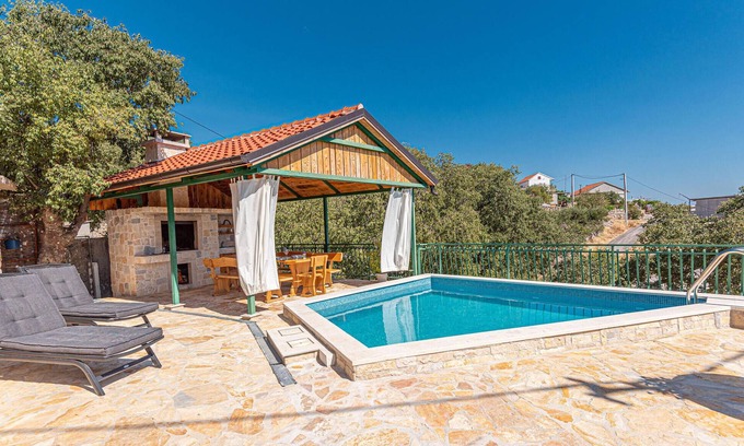 Rogoznica Casa | Hermosa casa de 2 dormitorios en.