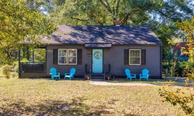 Covington Casa | 2 bedroom beauty with patio and yard, next to legion field
