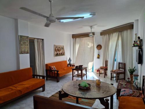 Ras Sudar Chalet De Esquí | 2 bedroom challet with private garden at Riviera beach resort Ras Sudr,Families only
