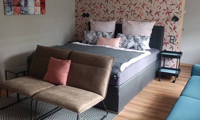 Niederwiesa Condominio | 2 Bedroom Condo in Niederwiesa