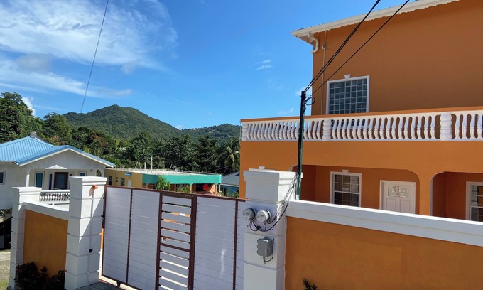 Gros Islet Condominio | 2-bedroom condo in Gros Islet 10 mins drive to beach & Stadium