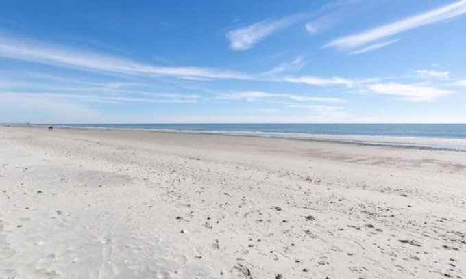 The Dunes Condominio | 2-bedroom condo in fantastic Myrtle Beach with AC, fitness room