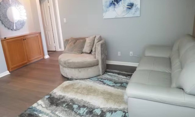 Clairemont Mesa East Condominio | 2 Bedroom Condo with Pool Perfect for Long Term!