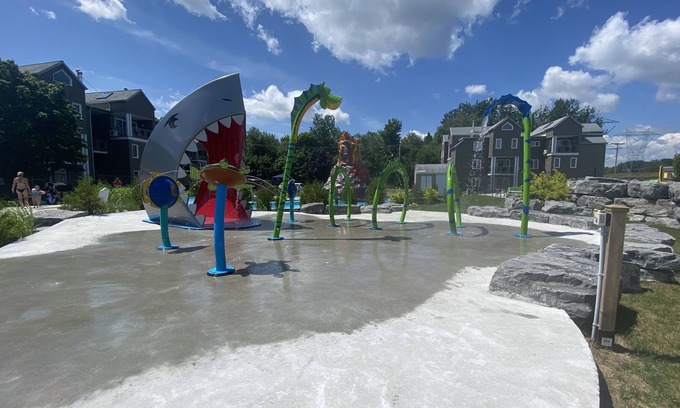 Beaupre Condominio | 2 bedroom condo with water park, spa and gym!