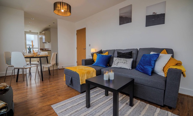 West Thornton Apartamento | 2 bedroom Cosy Penthouse in London