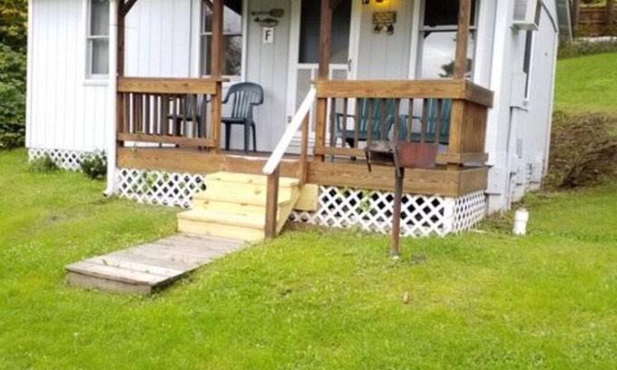 Cooperstown - Otsego Lake Cabaña | 2 Bedroom Cottage close to Cooperstown on Otsego Lake
