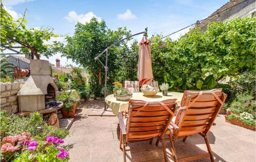 Cunski Apartamento | 2 Bedroom Gorgeous Apartment In Cunski