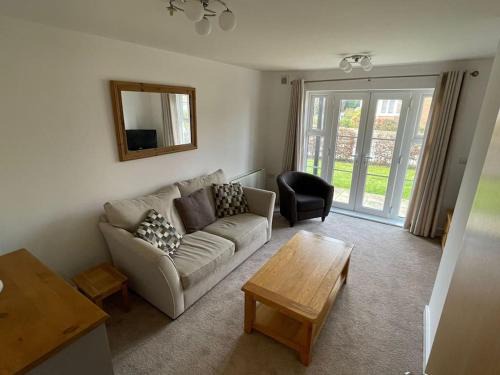 Hartwell Apartamento | 2 Bedroom Ground Floor Flat