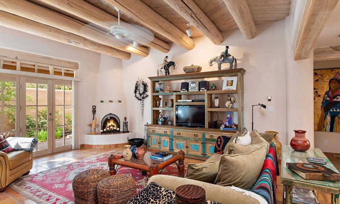 Quail Run Casa | 2-Bedroom Home for 4, Great Amenities - Pool, Hot Tubs, Golf and more