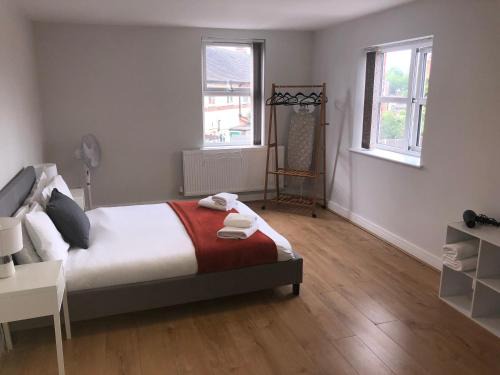Loughborough Apartamento | 2 Bedroom Large First Floor Apartment with FREE Parking