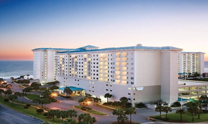 Miramar Beach Complejo | 2 Bedroom Lockoff Suite on Destin Beach, Wyndham Majestic Sun!!