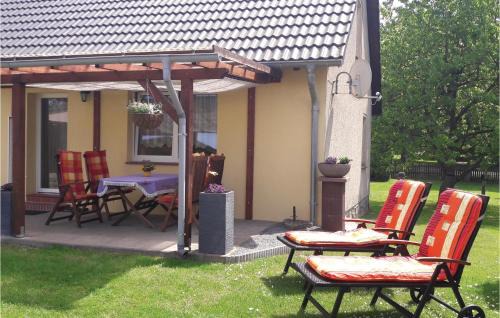 Muritz Casa | 2 Bedroom Lovely Home In Alt Schwerin