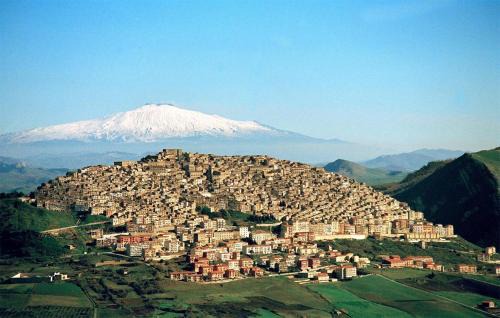 Gangi Casa | 2 Bedroom Nice Home In Gangi