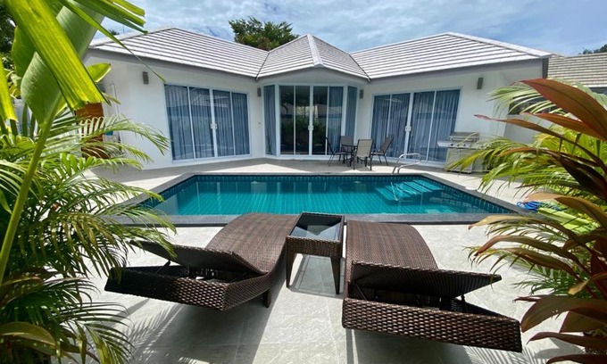 Lipa Noi Villa | 2 Bedroom Paradise Island Villa