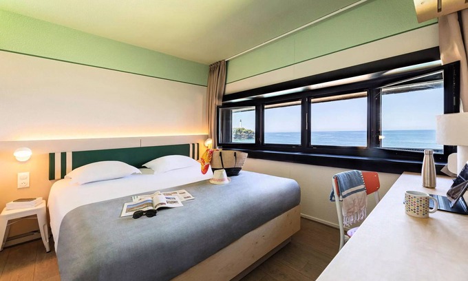 Anglet Apartamento | Premium Zimmer 2 Schlafzimmer 2 Erwachsene und 1 Kind mit herrlichem Meerblick