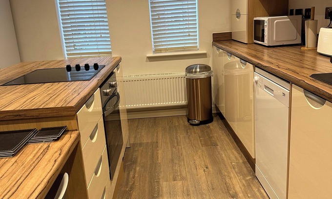 Grimsby Apartamento | 2 Bedroom / Private Parking / Fast WiFi / Serviced Apartment