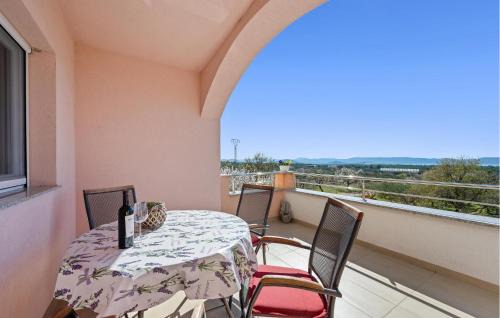 Bicine Apartamento | 2 Bedroom Stunning Apartment In Skradin