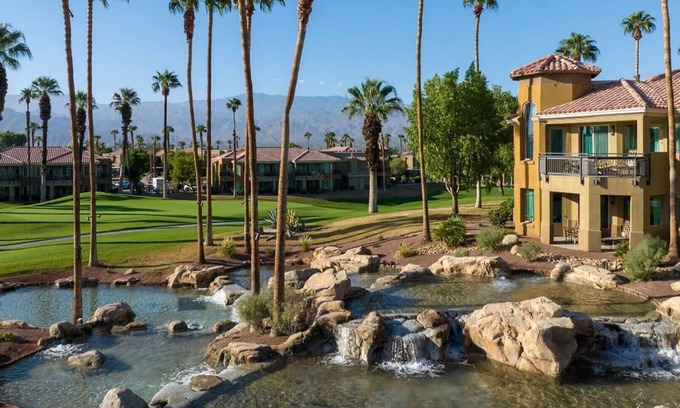 Palm Desert Complejo | 2 Bedroom Villa at Marriott's Desert Springs Villas II