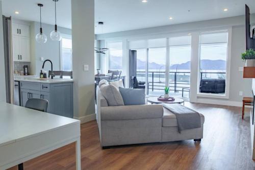 Harrison Hot Springs Apartamento | 2 Bedroom with Lake and Mtn Views