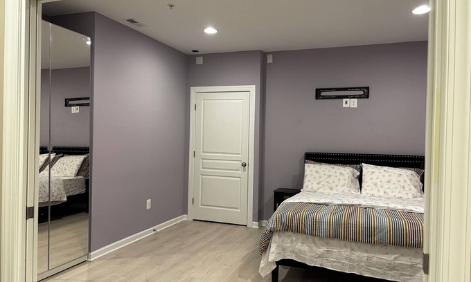 Urbana Casa | 2 bedrooms 1 bath rental unit