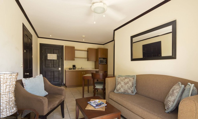 Santa Ana Hotel | 2 bedrooms Apartment at Hotel Villa Los Candiles