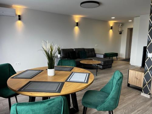 Siauliai City Center Apartamento | 2-bedrooms apartment in city center Šiauliai