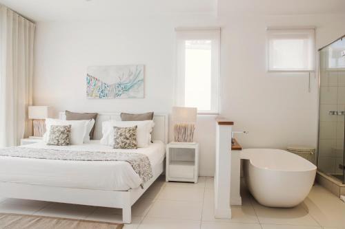 Black River Apartamento | 2 bedrooms charming apartment, West Island Resort