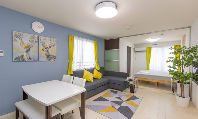 Hashima Apartamento | 2 bedrooms in the 40 Westernstyle room which can be used by 2 families / Hashima Gifu