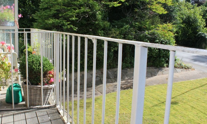 Doncaster Apartamento | 2 Bedrooms - Large Balcony Apartment & Parking