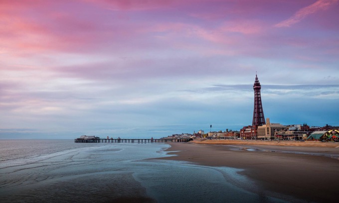 South Shore Apartamento | 2 Bedrooms Sleeps 6 Near Top Blackpool Attractions