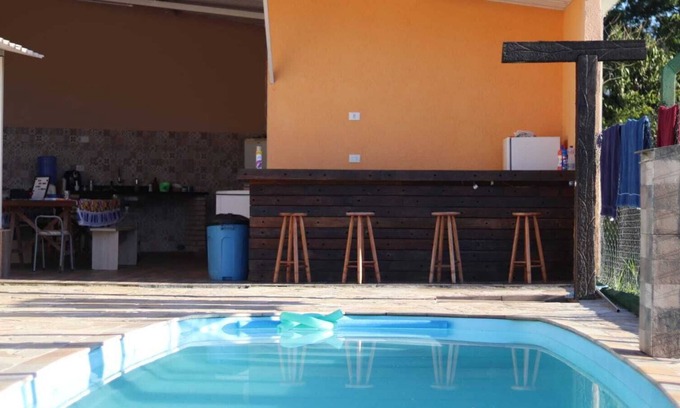 Guararema Casa | 2 bedrooms, swimming pool, barbecue, wood stove