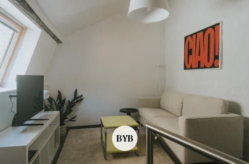 Feronstree et Hors-Chateau Casa | 2 bedrooms triplex in historic heart of Liege