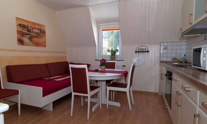 Monreal Cama Y Desayuno | 2-Bettwohnung *** - Apartamento u. Pension M. Schmitz