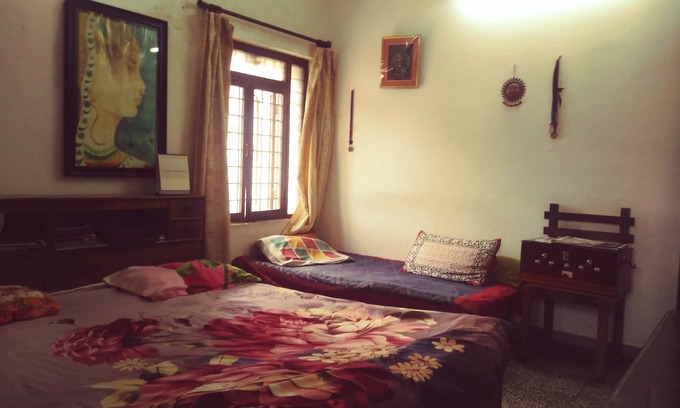 Delhi Casa | 2 BHK con amenidades básicas
