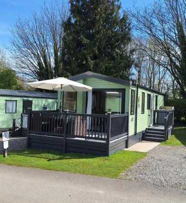 South Lakeland Leisure Village Casa | 2 Borwick Lakes