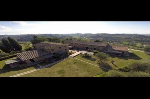 Montaione Apartamento | 2-BR 1 bath abode with 2 AC units in the Chianti hills!
