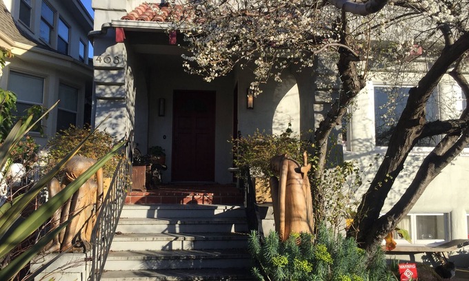 Cleveland Heights Casa | 2 Br / 1Bath Bright-Spacious Flat 2 cuadras del lago Merritt, a 10 m a pie de Bart