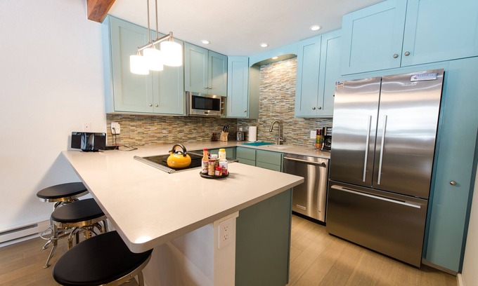Telluride Condominio | 2 habitaciones / 2 baños ¡Caminata corta por River Trail To Festivals / Gondola! ¡Bañera de hidromasaje! Duerme 7