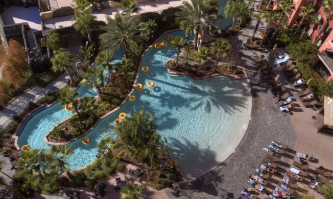 Lake Buena Vista Complejo | 2 BR -Bonnet Creek - Pools, Dining, Pirate Ship Slide, Mini Golf