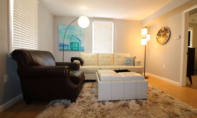 Wilmington Apartamento | Carriage House: 10 minutos en coche del World Equestrian Center, 5 minutos a pie de la universidad