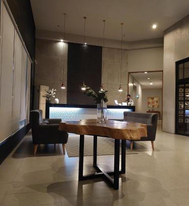 Bagumbayan Apartamento | 2 BR Condo Free Wifi & Netflix - Circulo Verde, Eastwood Libis, Quezon City