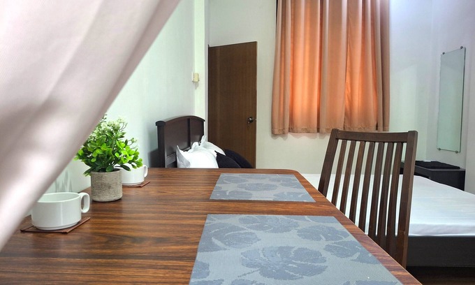 Kamburugamuwa Casa | 2 BR Family Stay House W/ Rooftop in Kamburugamuwa Near Mirissa, Weligama Beach